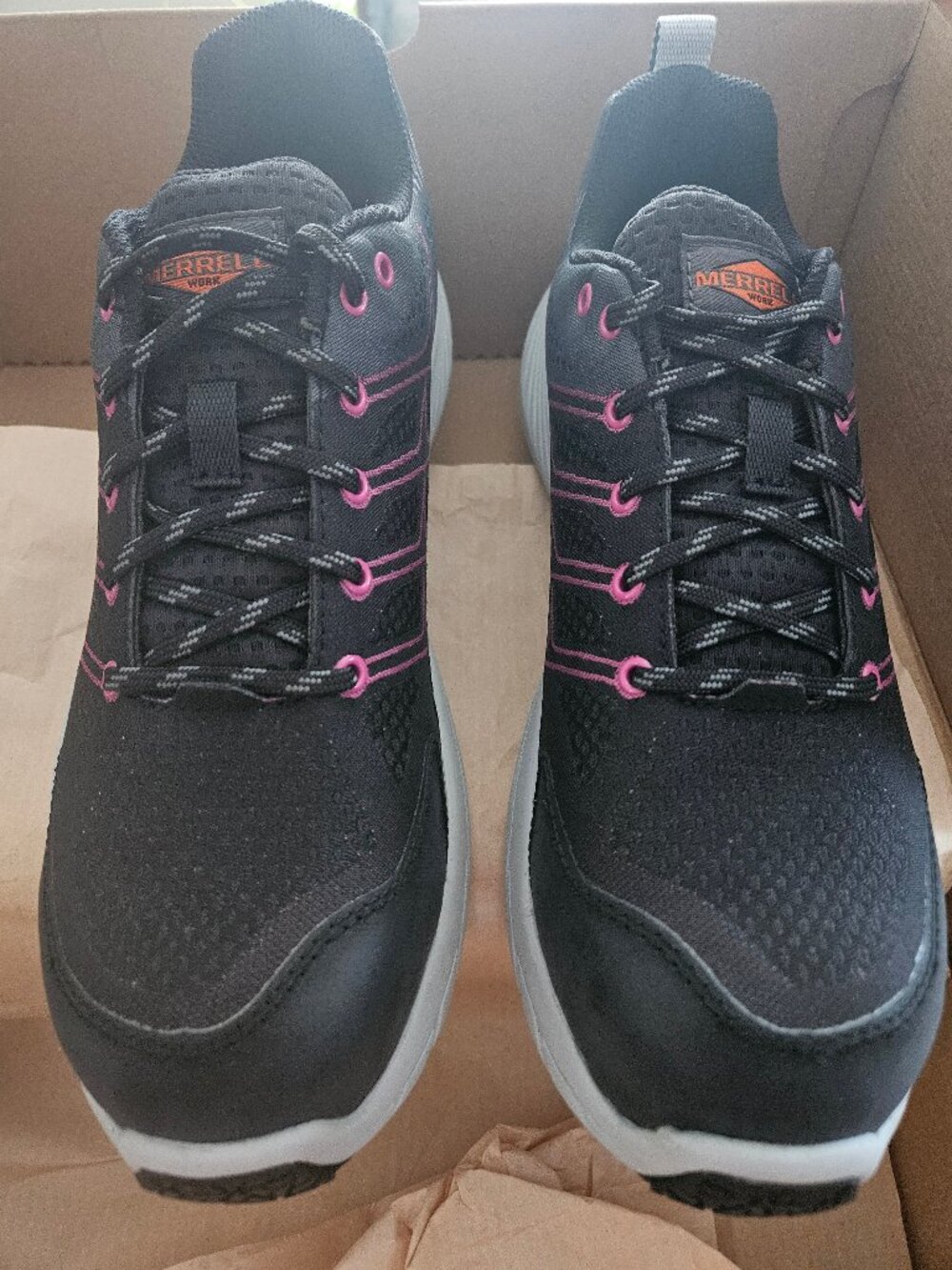 NIB Merrell Moab Flight CF Work Shoes Carbon Fiber Safety Toe Black Fuchsia 9M